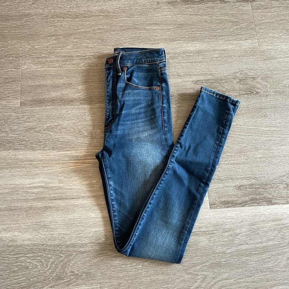 Ultra High Rise Super Skinny Jeans